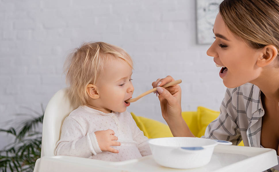 cuchara bebe aprendizaje